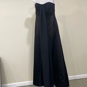 🕶️ NWOT David’s Bridal Prom Semi Formal Black Gown. Size 4 S Small